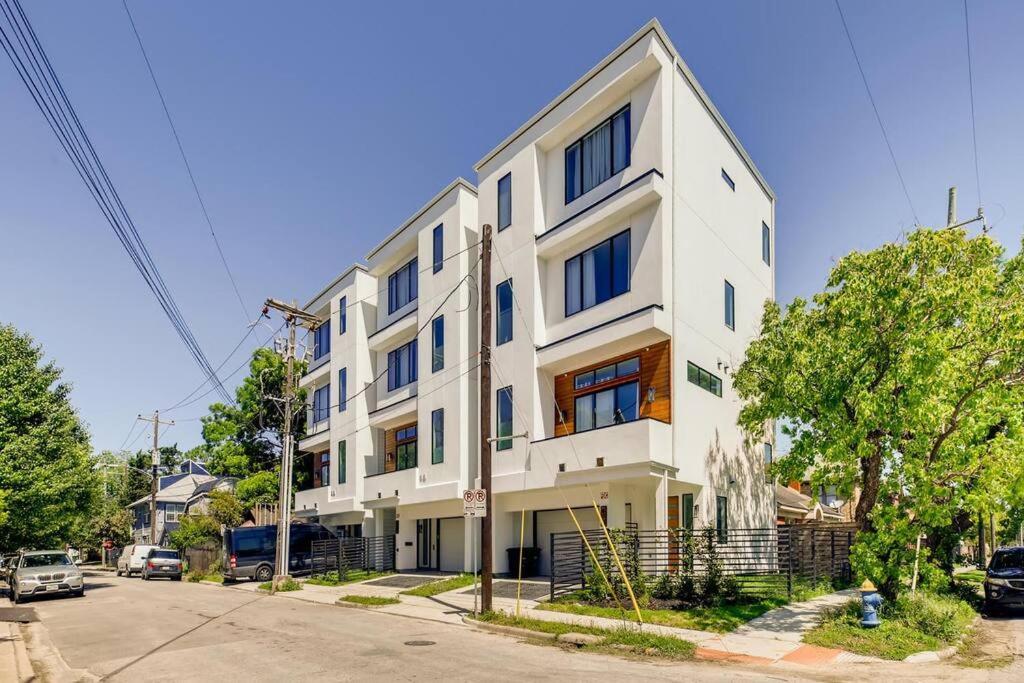 4 Story Home Mins To Downtown Houston With City Views Exterior foto